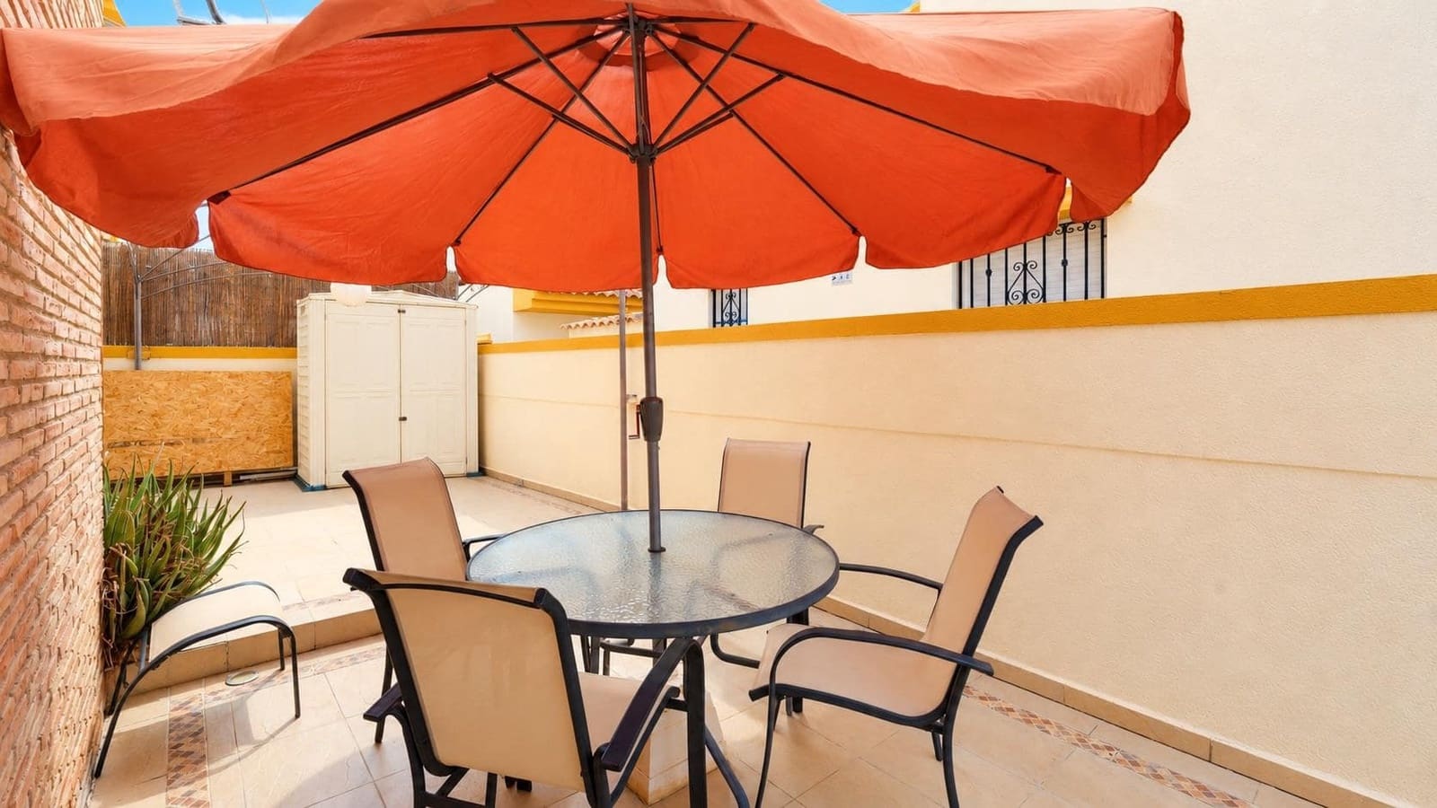 3 bedroom Villa for sale in Roldan with garage - € 227,500 (Ref: 10170522)