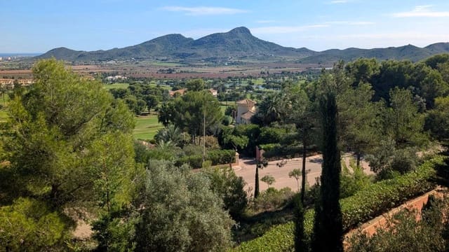 2 bedroom Apartment for sale in La Manga Club, Cartagena with pool - € 160,000 (Ref: 10170524)