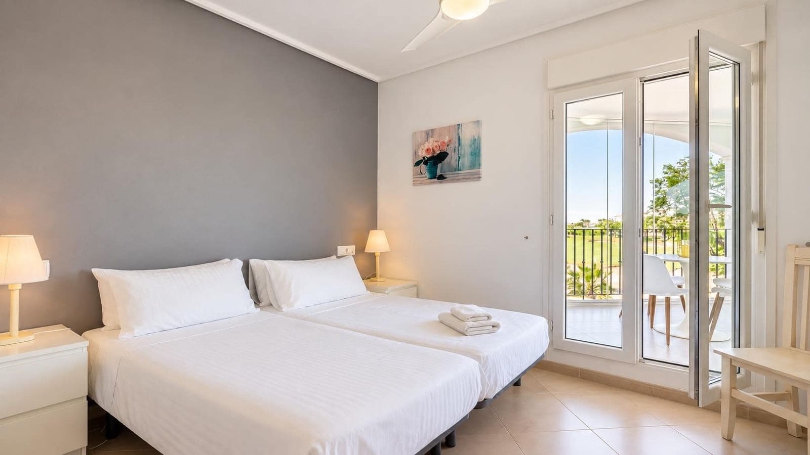 2 soverom Leilighet til salgs i La Torre Golf Resort med svømmebasseng - € 180 000 (Ref: 10173179)