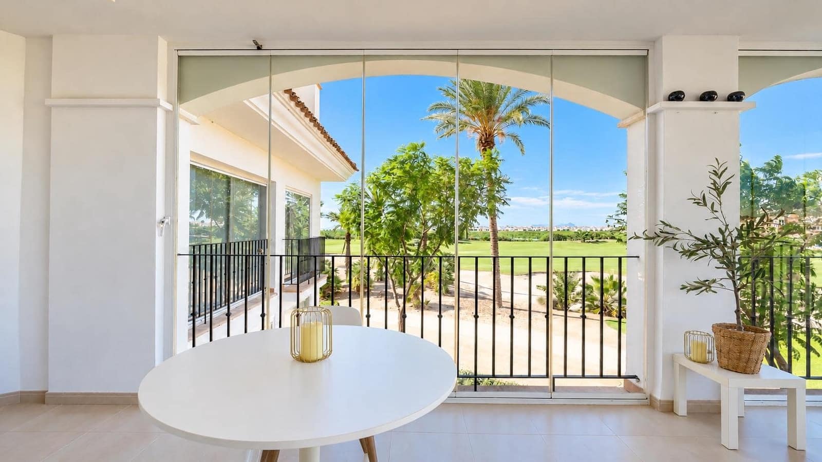 2 soverom Leilighet til salgs i La Torre Golf Resort med svømmebasseng - € 180 000 (Ref: 10173179)