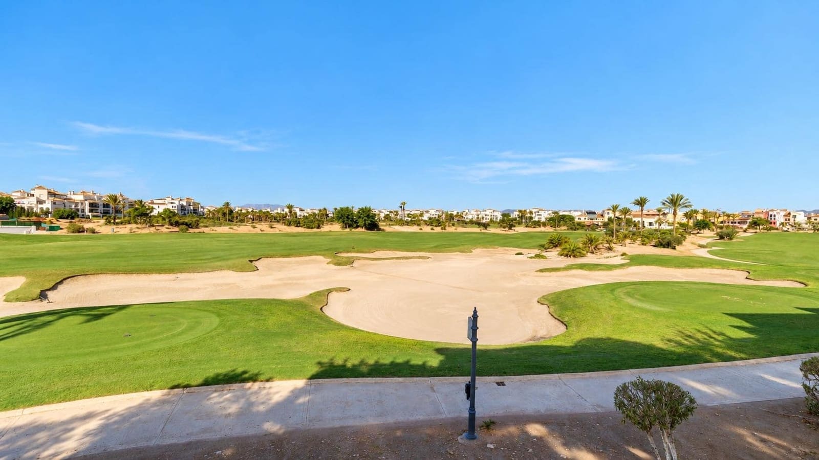 2 soverom Leilighet til salgs i La Torre Golf Resort med svømmebasseng - € 180 000 (Ref: 10173179)