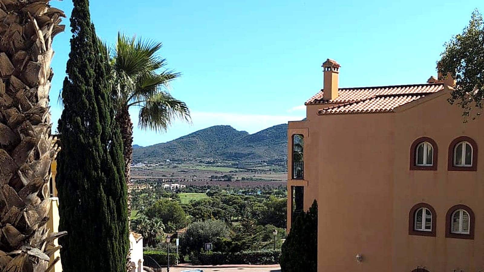 2 soveværelse Byhus til salg i La Manga Club med swimmingpool - € 150.000 (Ref: 10174347)