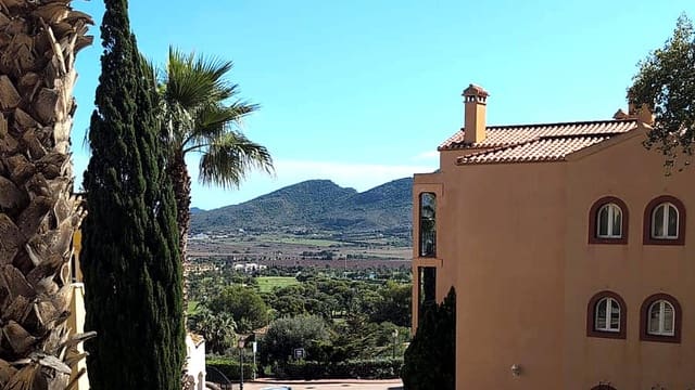 2 soveværelse Byhus til salg i La Manga Club, Cartagena med swimmingpool - € 150.000 (Ref: 10174347)