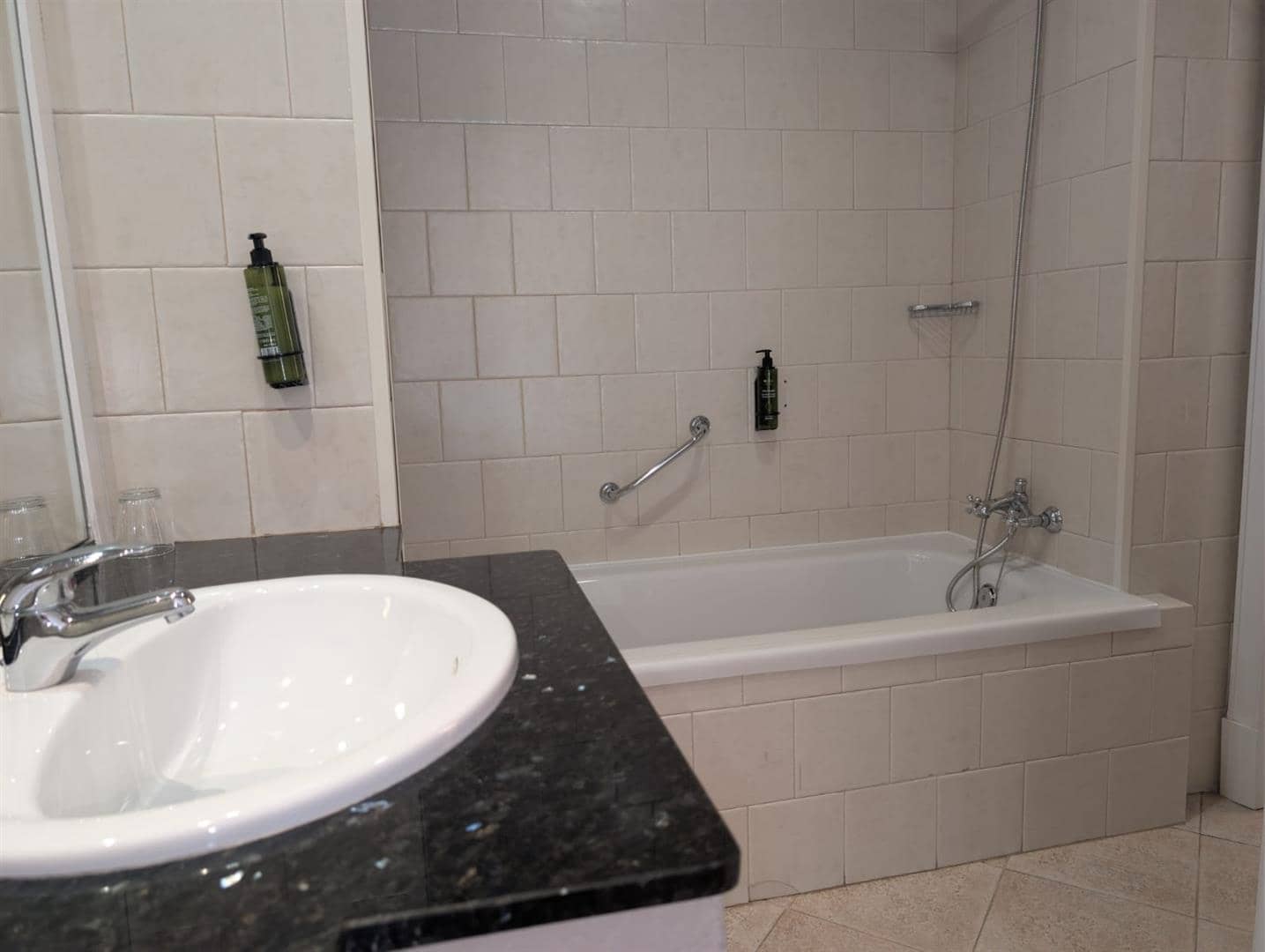 2 soveværelse Lejlighed til salg i Atamaria med swimmingpool - € 150.000 (Ref: 10182482)