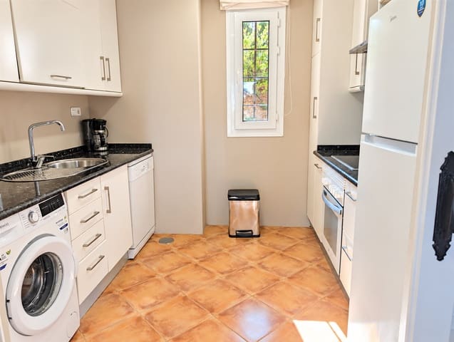 2 slaapkamer Appartement te koop in Atamaría, Cartagena met zwembad - € 150.000 (Ref: 10182482)