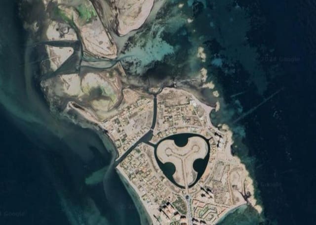 3 soverom Villa til salgs i La Manga del Mar Menor med svømmebasseng - € 620 000 (Ref: 9097160)