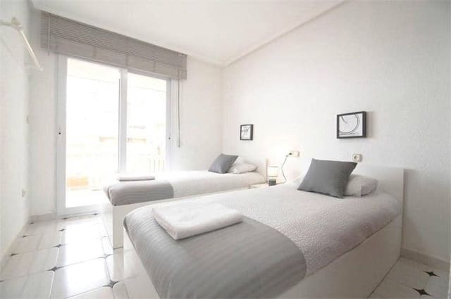Apartamento de 4 habitaciones en La Manga del Mar Menor en venta - 530.000 € (Ref: 9097215)