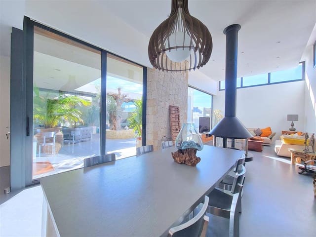 Chalet de 3 habitaciones en Las Lomas de Rame - Bahía Bella, Los Alcázares en venta - 750.000 € (Ref: 9097218)