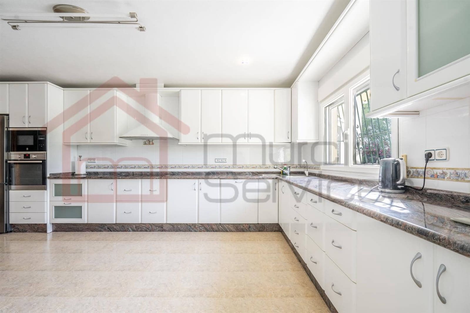 5 sypialnia Willa na sprzedaż w Molina de Segura z basenem garażem - 375 000 € (Ref: 9115872)