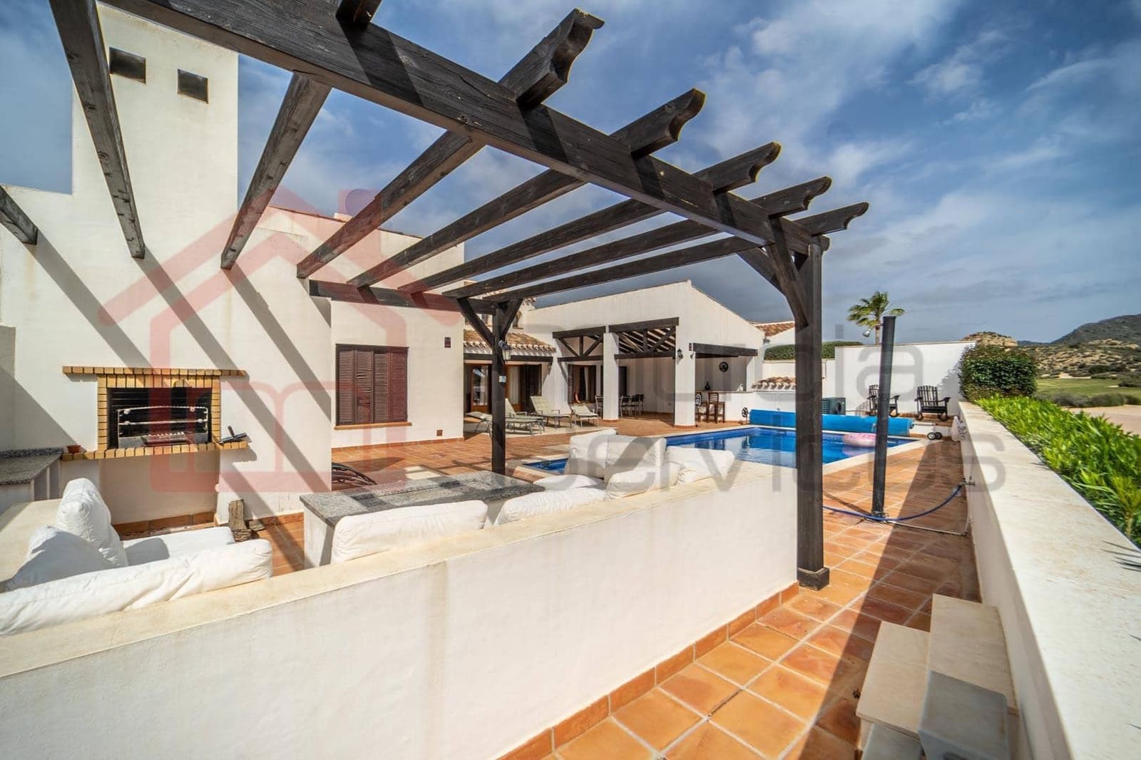 4 bedroom Villa for sale in Roldan with pool - € 619,000 (Ref: 9141324)