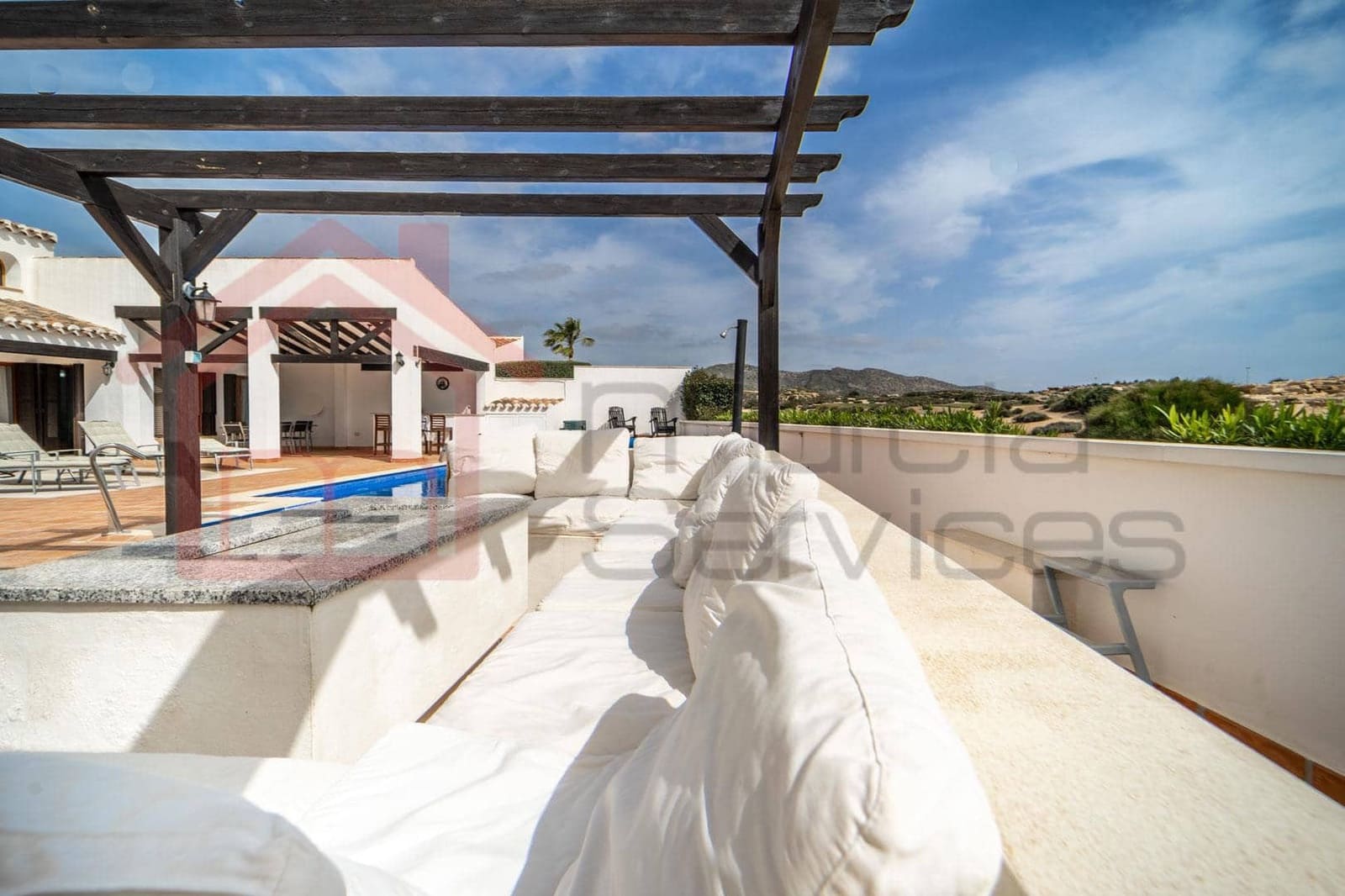 4 bedroom Villa for sale in Roldan with pool - € 619,000 (Ref: 9141324)