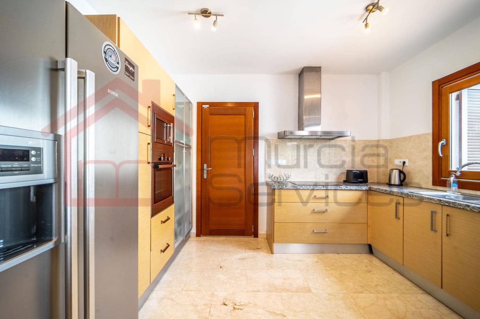 4 bedroom Villa for sale in Roldan with pool - € 619,000 (Ref: 9141324)