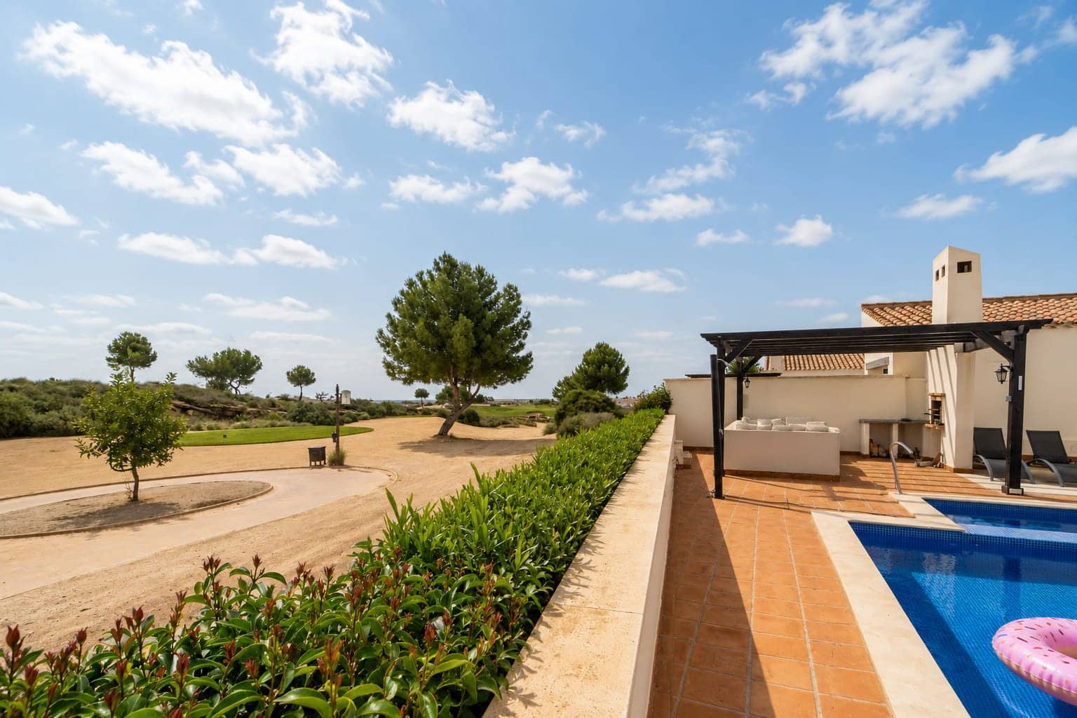 4 bedroom Villa for sale in El Valle Golf Resort with pool - € 595,000 (Ref: 9141324)