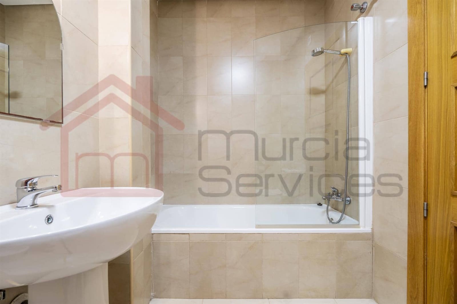 Chalet de 2 habitaciones en Roldan en venta - 235.000 € (Ref: 9159260)