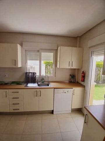 3 sypialnia Willa do wynajęcia w La Torre Golf Resort, Torre-Pacheco z basenem - 1 400 € (Ref: 9192067)