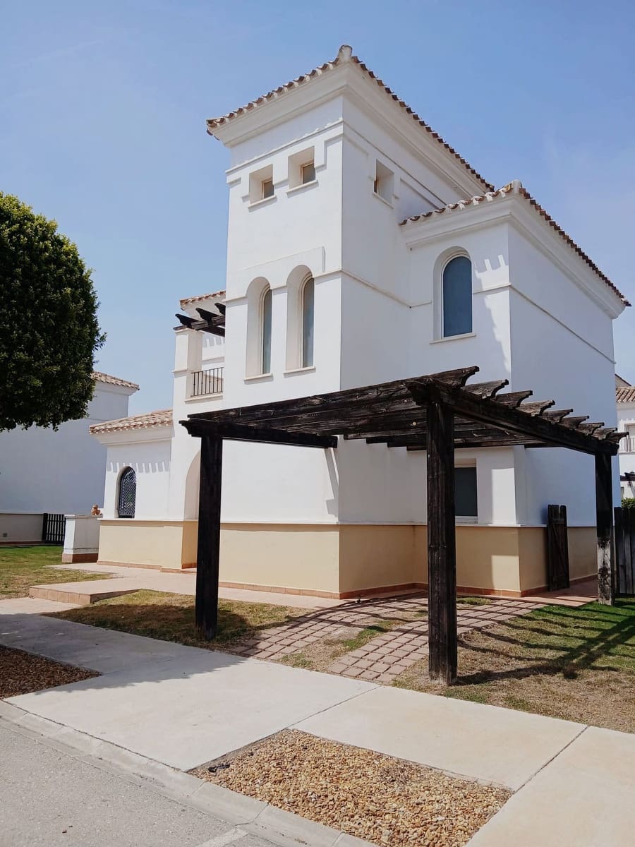 3 bedroom Villa for rent in La Torre Golf Resort with pool - € 1,400 (Ref: 9192067)
