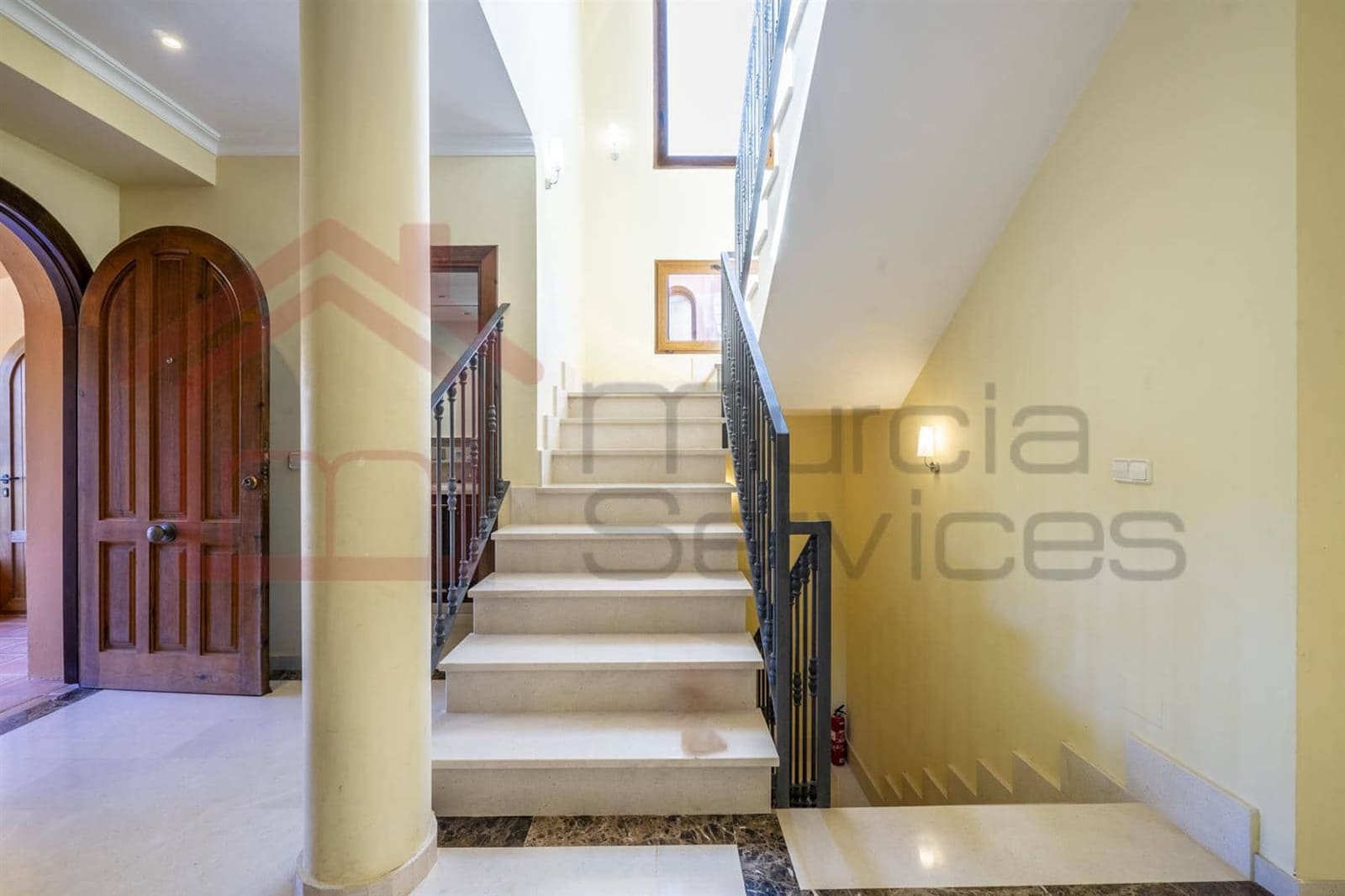 Chalet de 4 habitaciones en La Manga Club en venta - 540.000 € (Ref: 9208085)