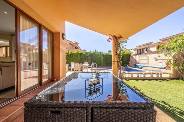 4 Zimmer Villa zu verkaufen in La Manga Club, Cartagena - 540.000 € (Ref: 9208085)