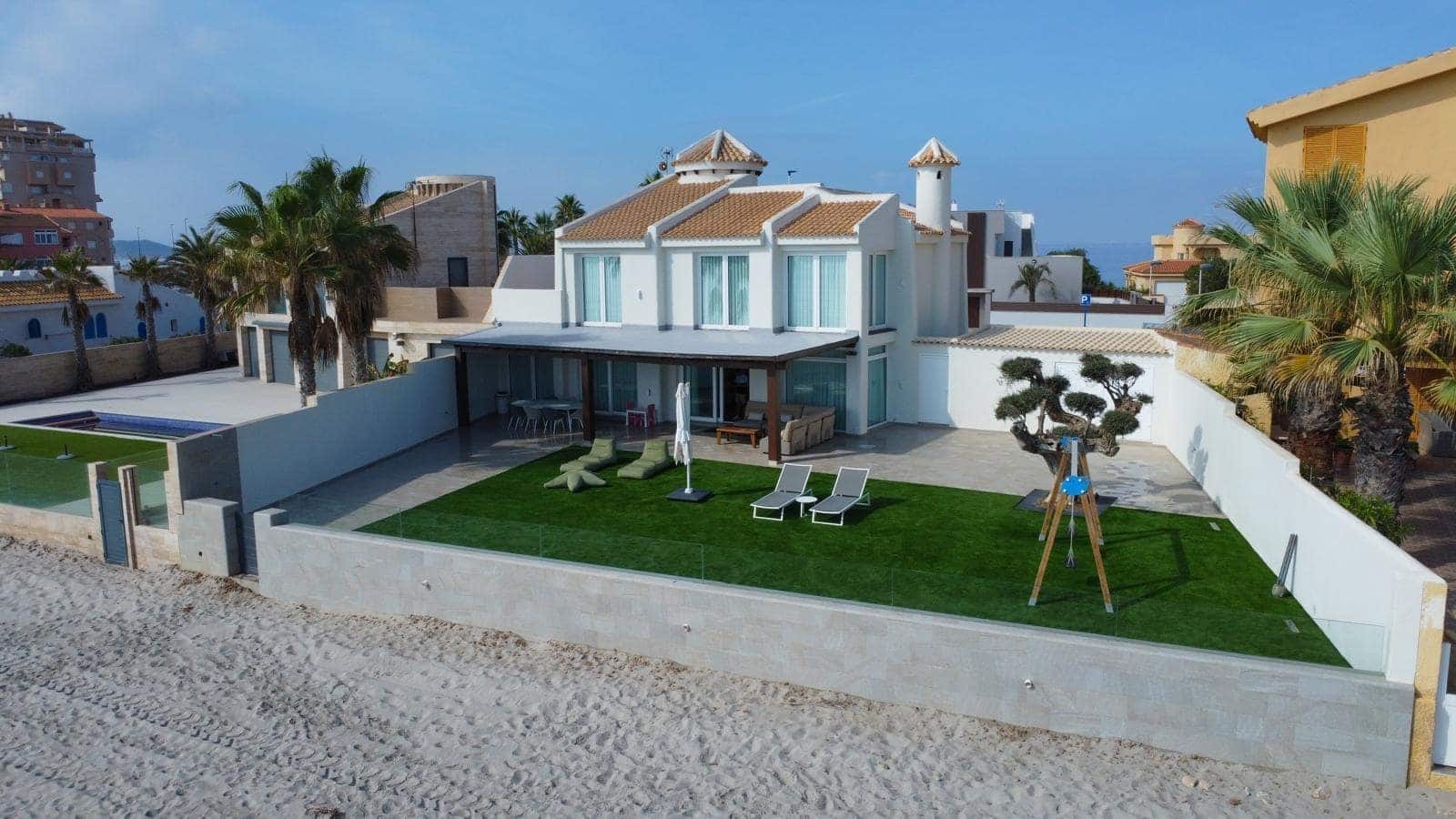 3 soveværelse Villa til salg i La Manga del Mar Menor - € 1.650.000 (Ref: 9228215)