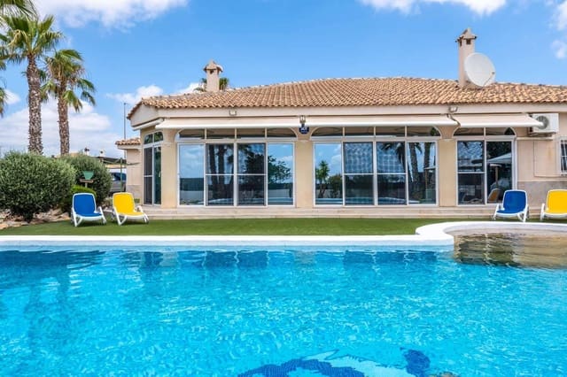 6 soveværelse Villa til salg i Gea y Truyols, Murcia by - € 570.000 (Ref: 9236006)
