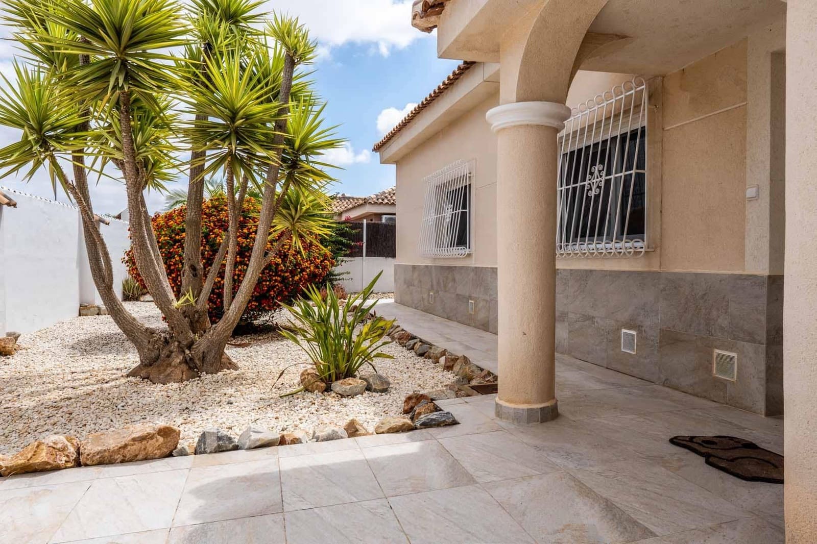 6 soveværelse Villa til salg i Gea y Truyols - € 570.000 (Ref: 9236006)