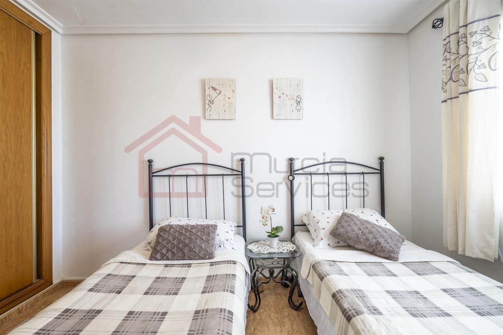 Chalet de 3 habitaciones en Los Alcázares en venta - 285.000 € (Ref: 9257816)