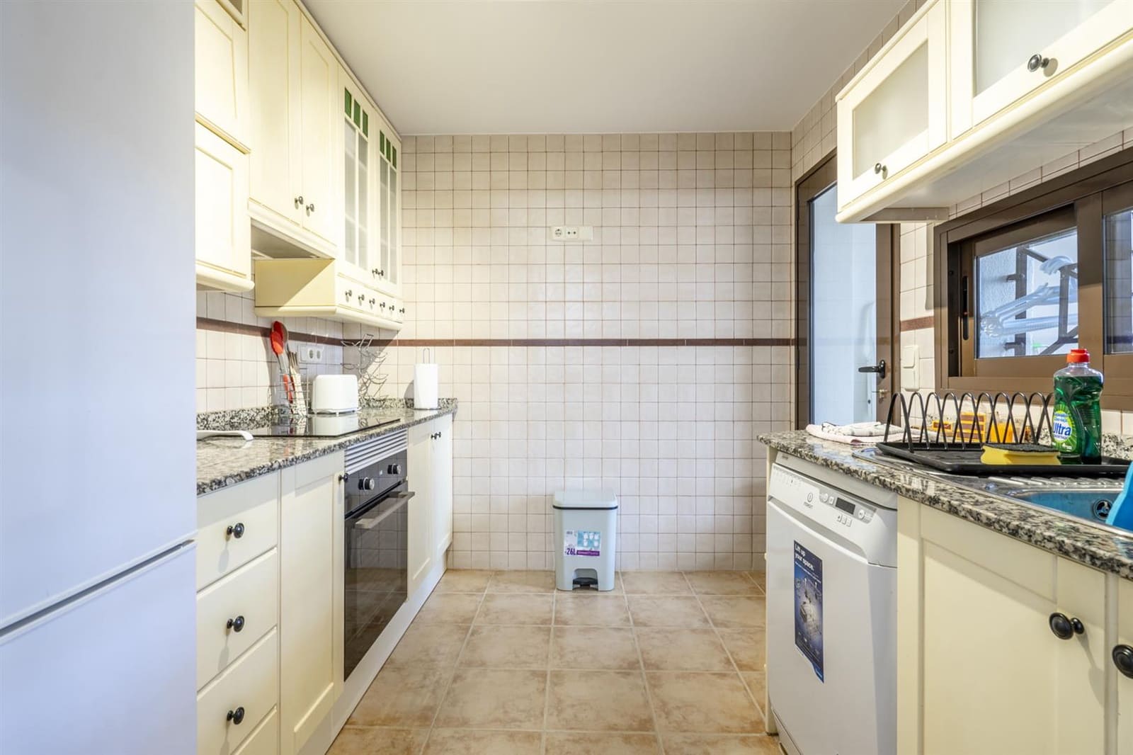 3 quarto Casa em Banda para venda em San Cayetano com piscina - 185 000 € (Ref: 9387401)