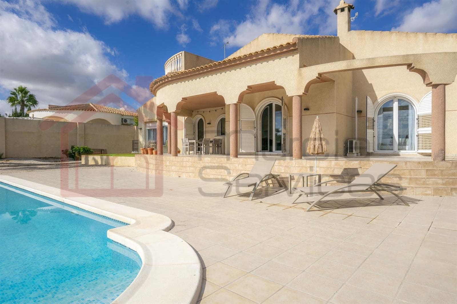 5 soveværelse Villa til salg i Gea y Truyols - € 395.000 (Ref: 9393797)