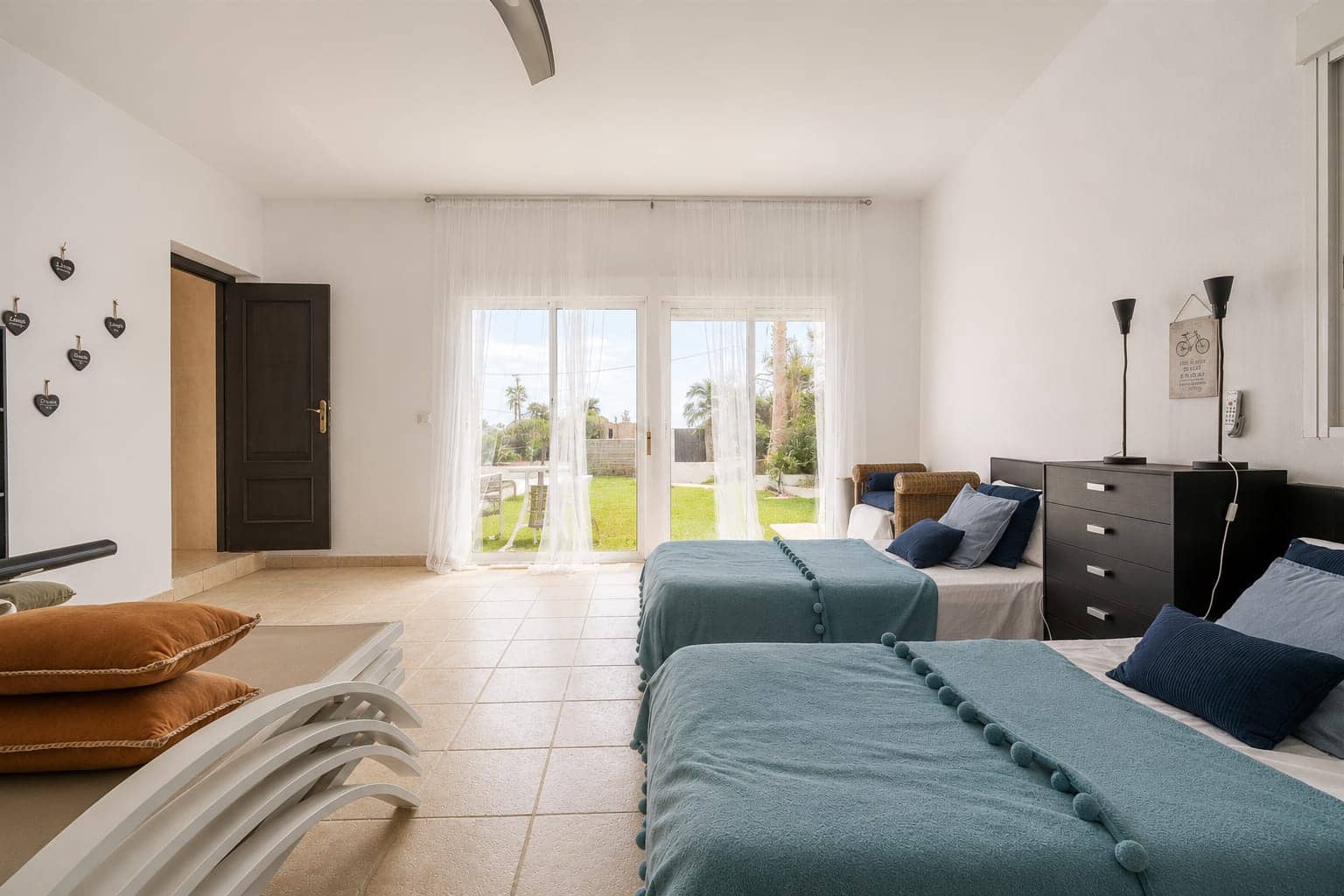 5 bedroom Villa for sale in Gea y Truyols - € 395,000 (Ref: 9393797)