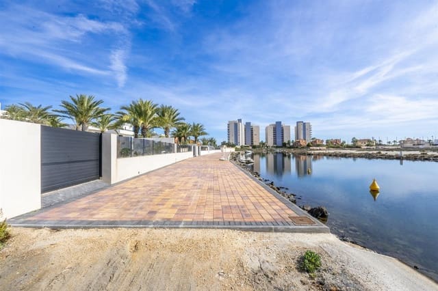 7 sypialnia Willa na sprzedaż w La Manga del Mar Menor z basenem - 2 285 000 € (Ref: 9398200)