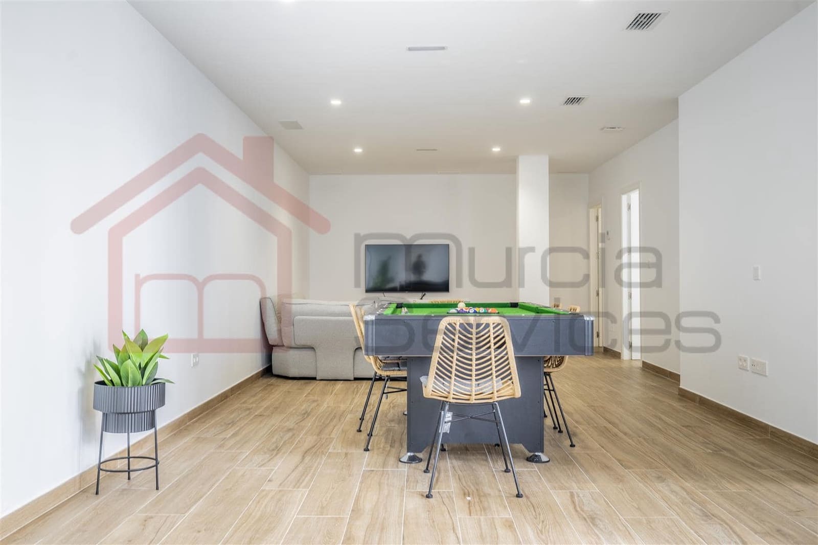 4 bedroom Villa for sale in Torre-Pacheco - € 950,000 (Ref: 9400392)