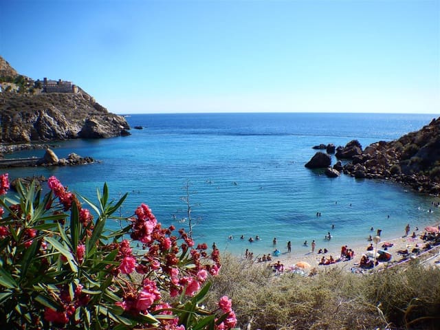 Bedrift til salgs i La Manga Club, Cartagena med svømmebasseng - € 160 000 (Ref: 9424345)
