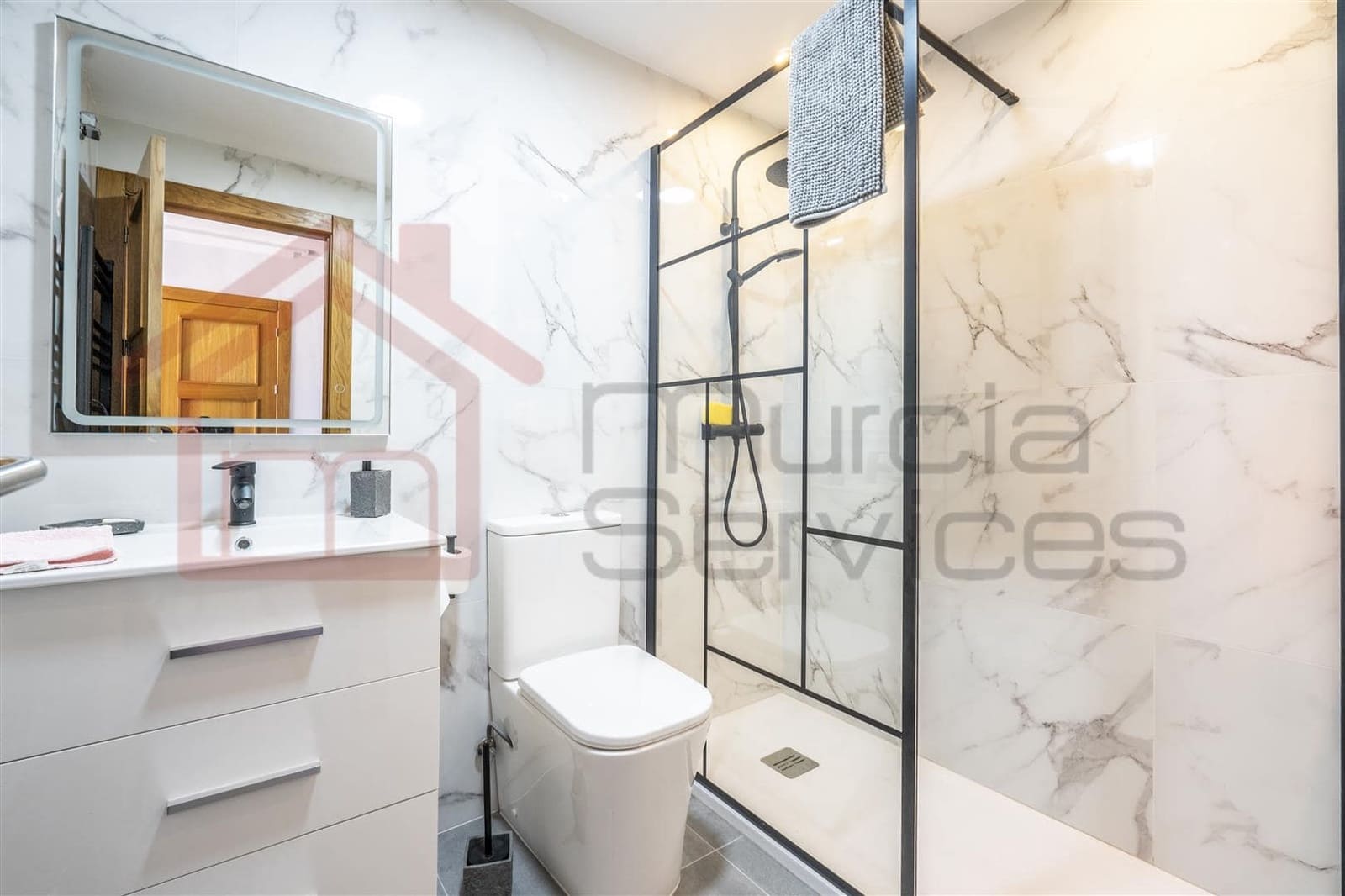 2 bedroom Townhouse for sale in Torre-Pacheco - € 235,000 (Ref: 9426887)