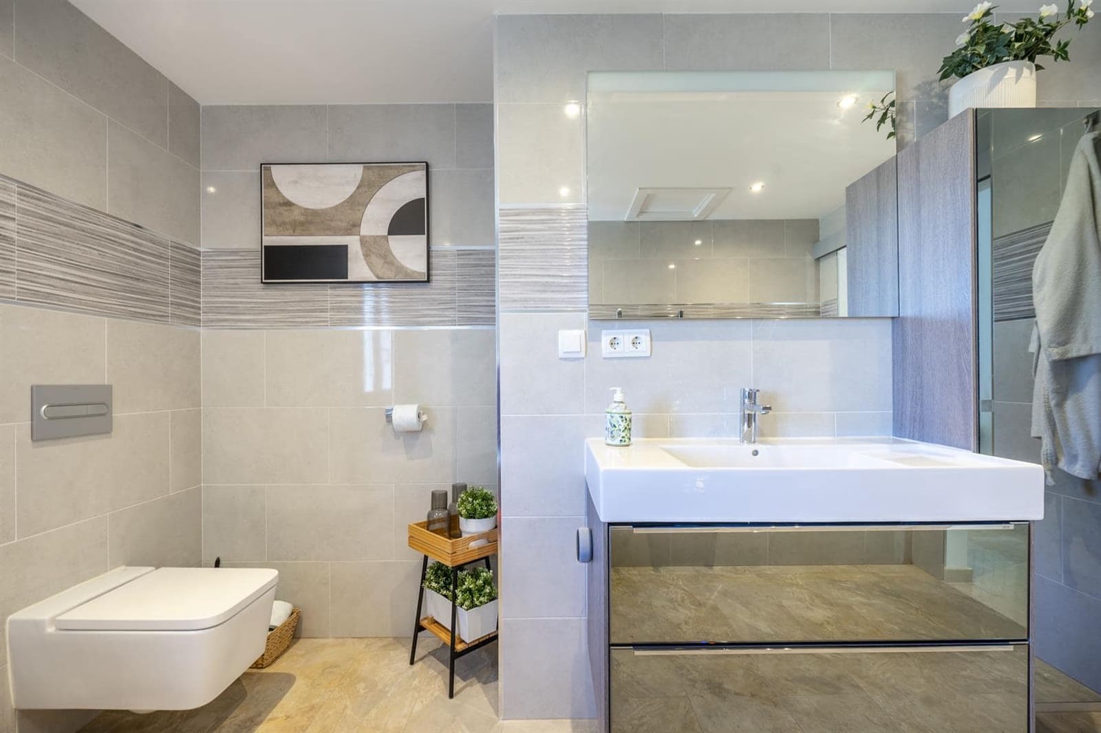 4 makuuhuone Huvila myytävänä paikassa Banos y Mendigo - 595 000 € (Ref: 9439496)