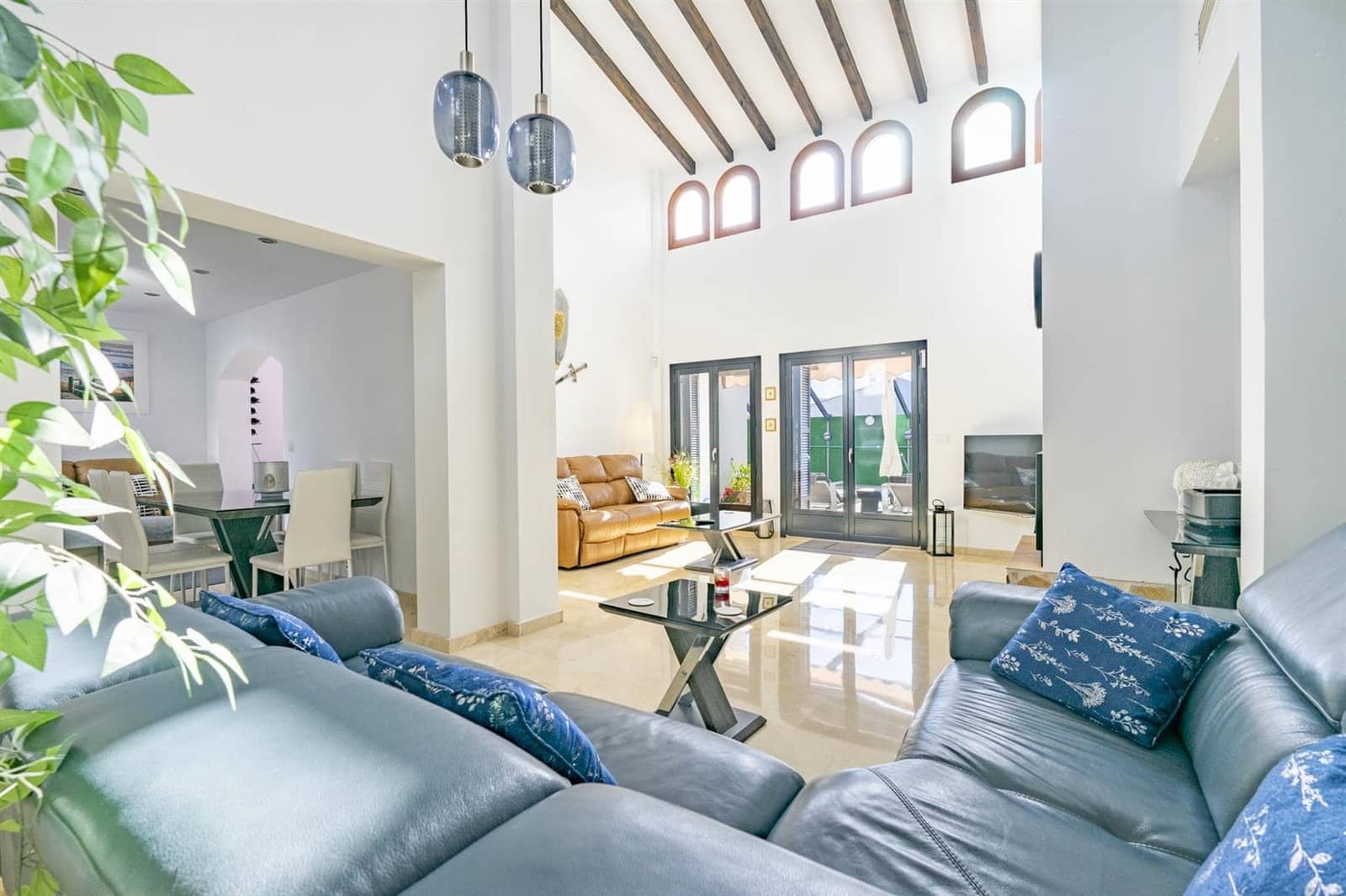 4 makuuhuone Huvila myytävänä paikassa Banos y Mendigo - 595 000 € (Ref: 9439496)