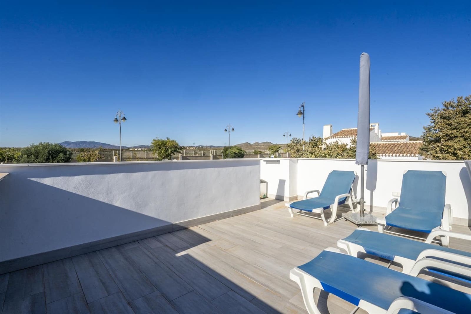 4 makuuhuone Huvila myytävänä paikassa Banos y Mendigo - 595 000 € (Ref: 9439496)