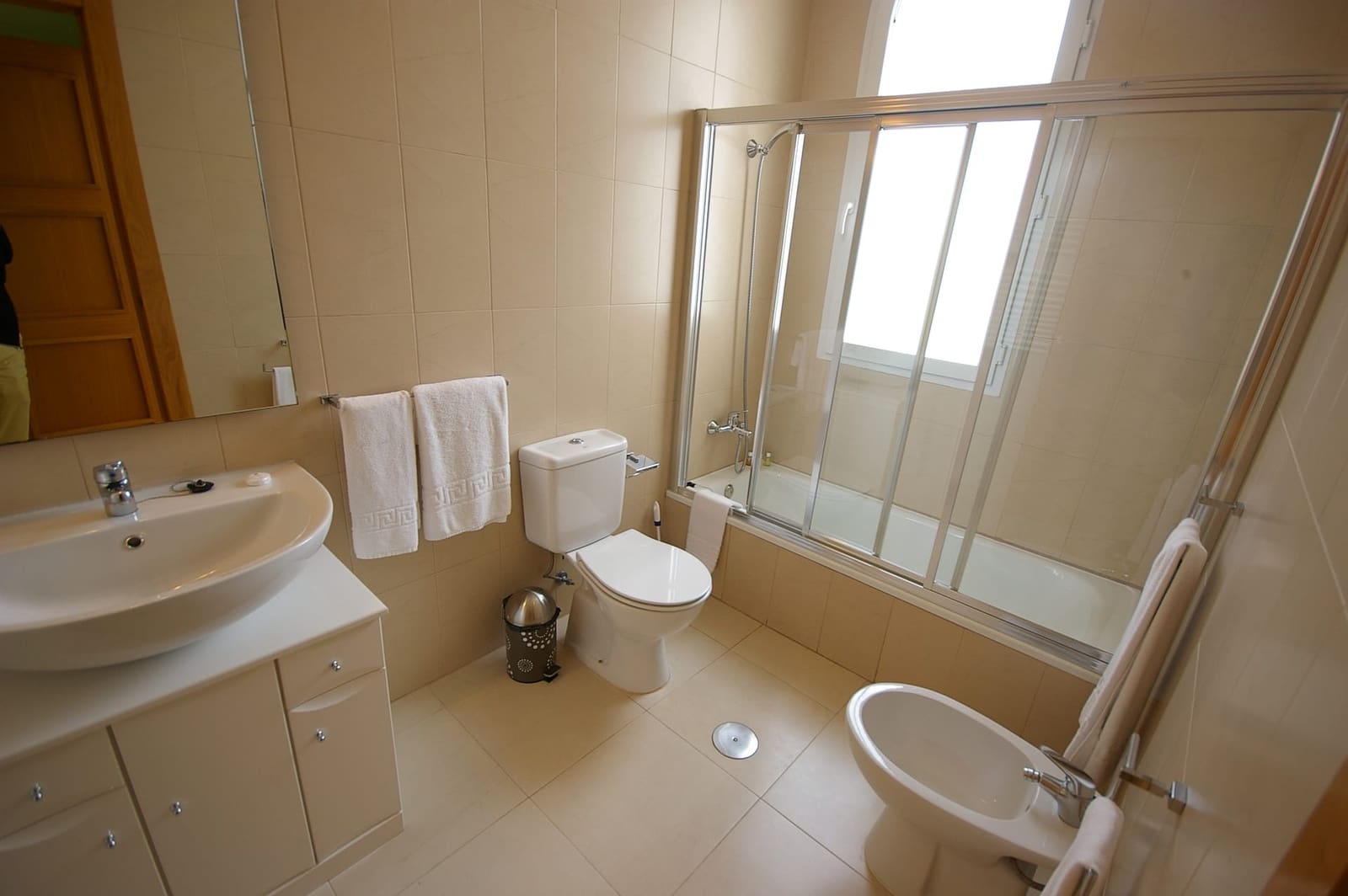 3 sovrum Villa att hyra i Roldan - 1 400 € (Ref: 9450989)