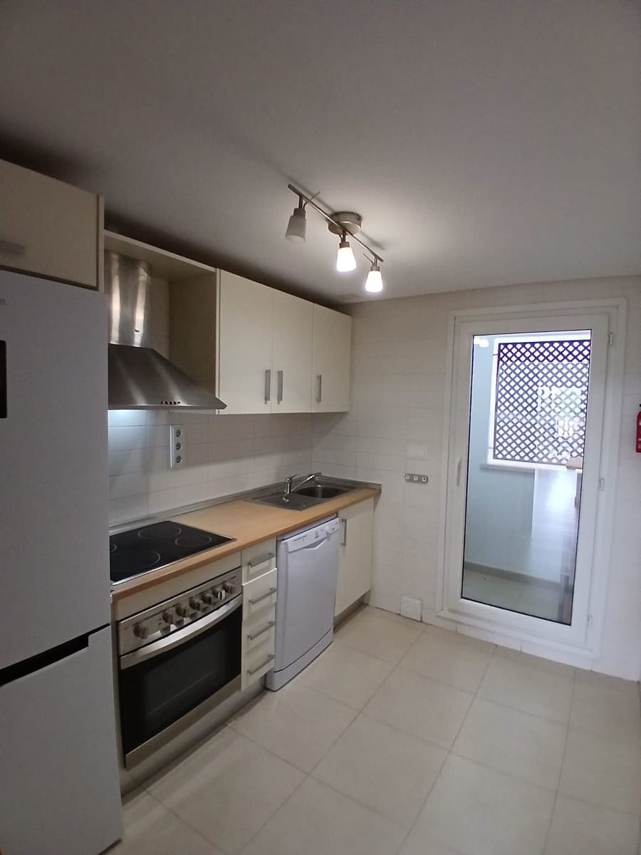 2 soveværelse Lejlighed til leje i Torre-Pacheco - € 650 (Ref: 9450990)