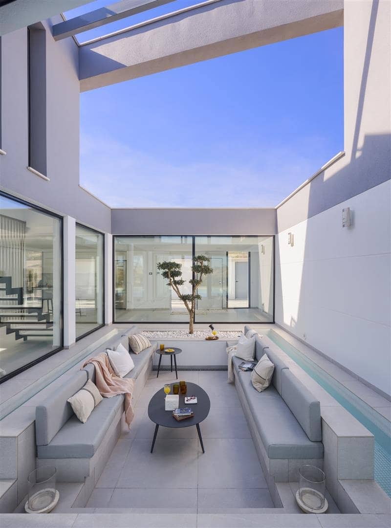 4 bedroom Villa for sale in Banos y Mendigo - € 1,101,500 (Ref: 9455864)