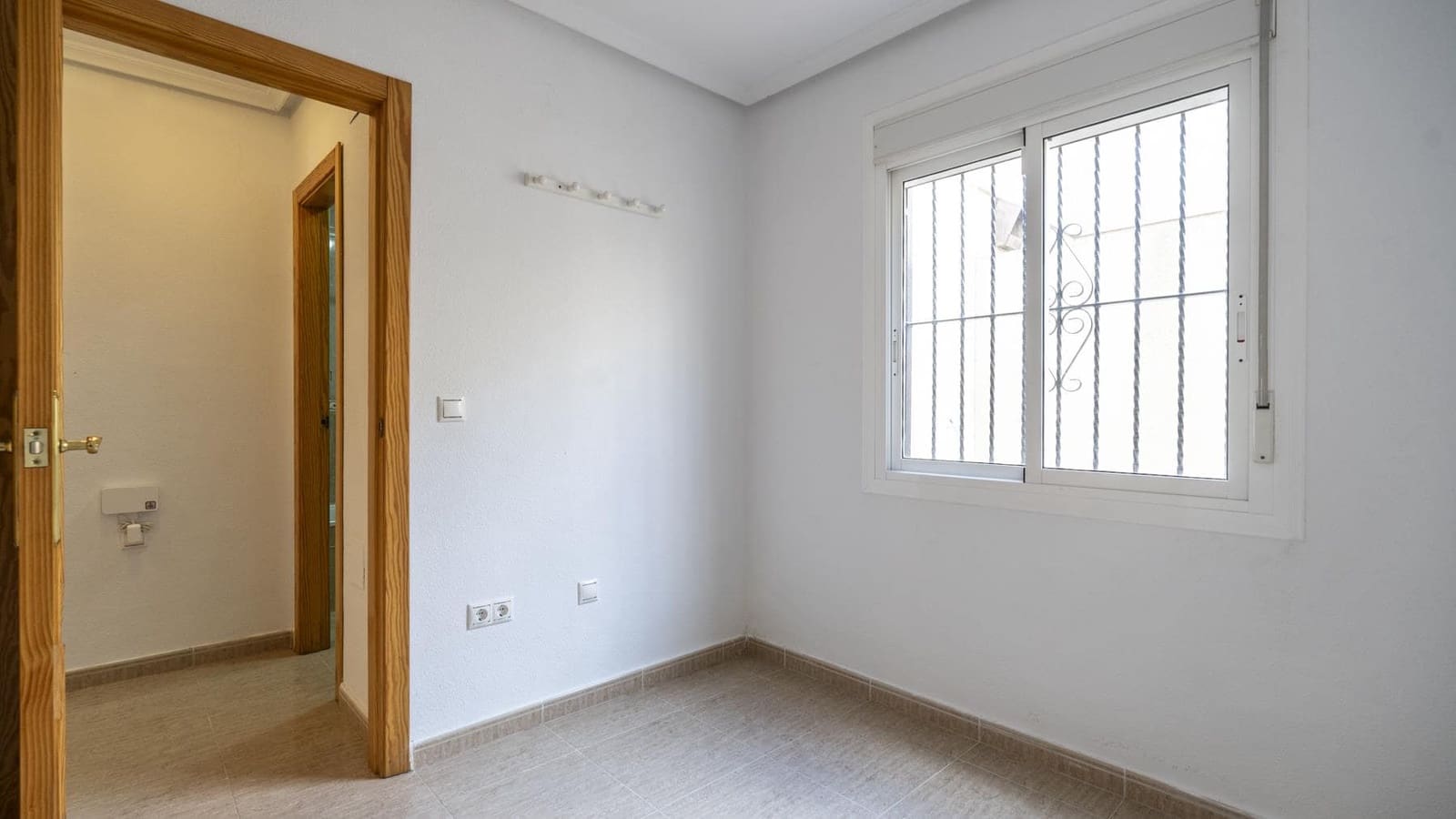 2 camera da letto Villa in vendita in Avileses - 100.000 € (Rif: 9461124)