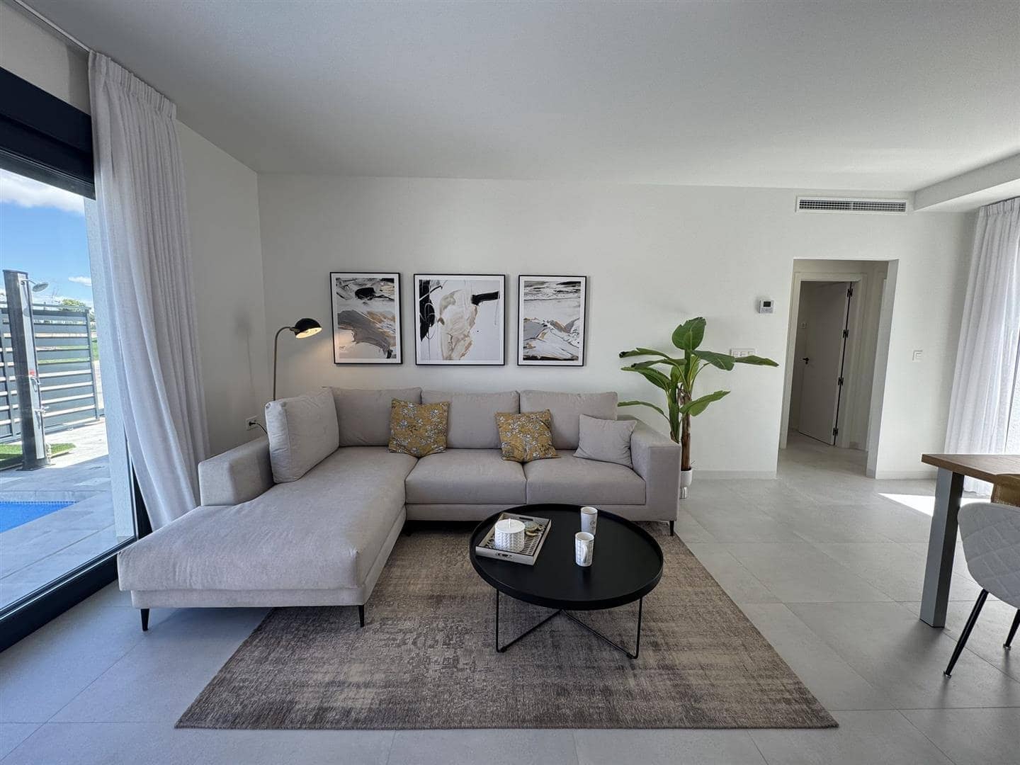 2 bedroom Villa for sale in Roldan - € 299,900 (Ref: 9473833)