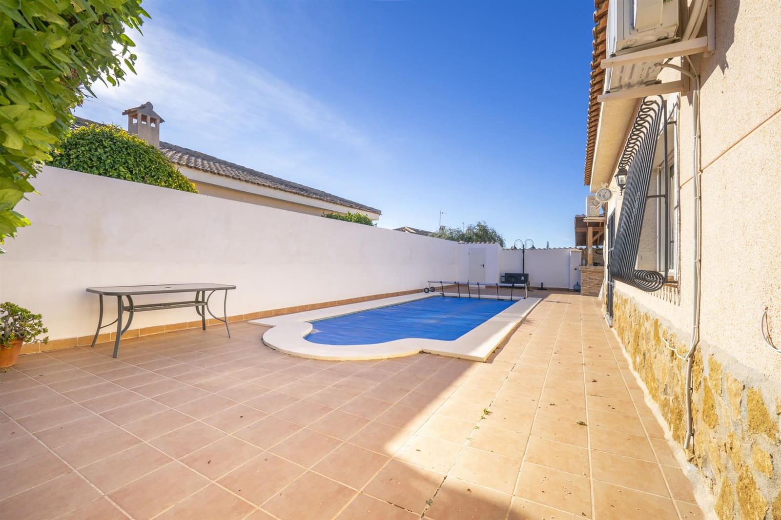 3 bedroom Villa for sale in Gea y Truyols - € 315,000 (Ref: 9503863)