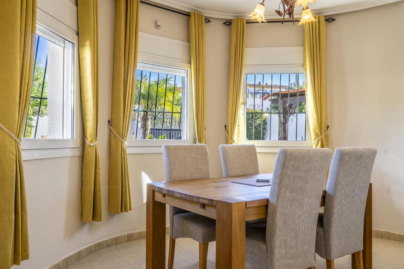 3 bedroom Villa for sale in Gea y Truyols - € 315,000 (Ref: 9503863)