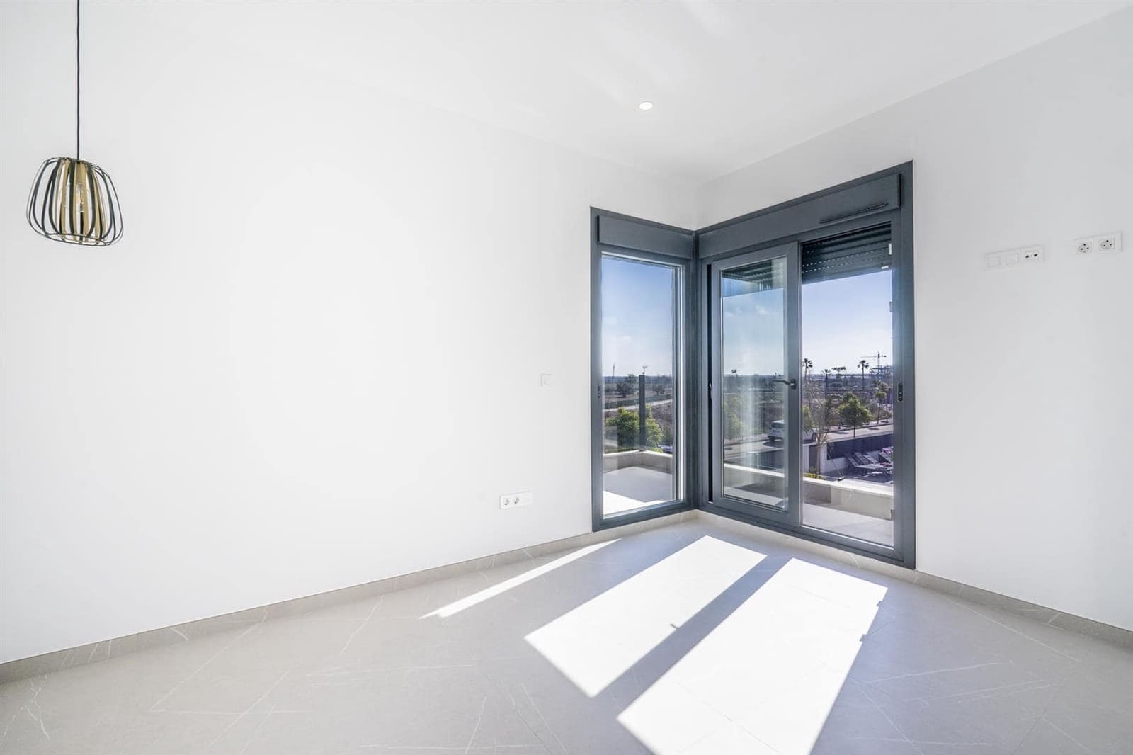 5 bedroom Villa for sale in Torre-Pacheco - € 675,000 (Ref: 9560916)