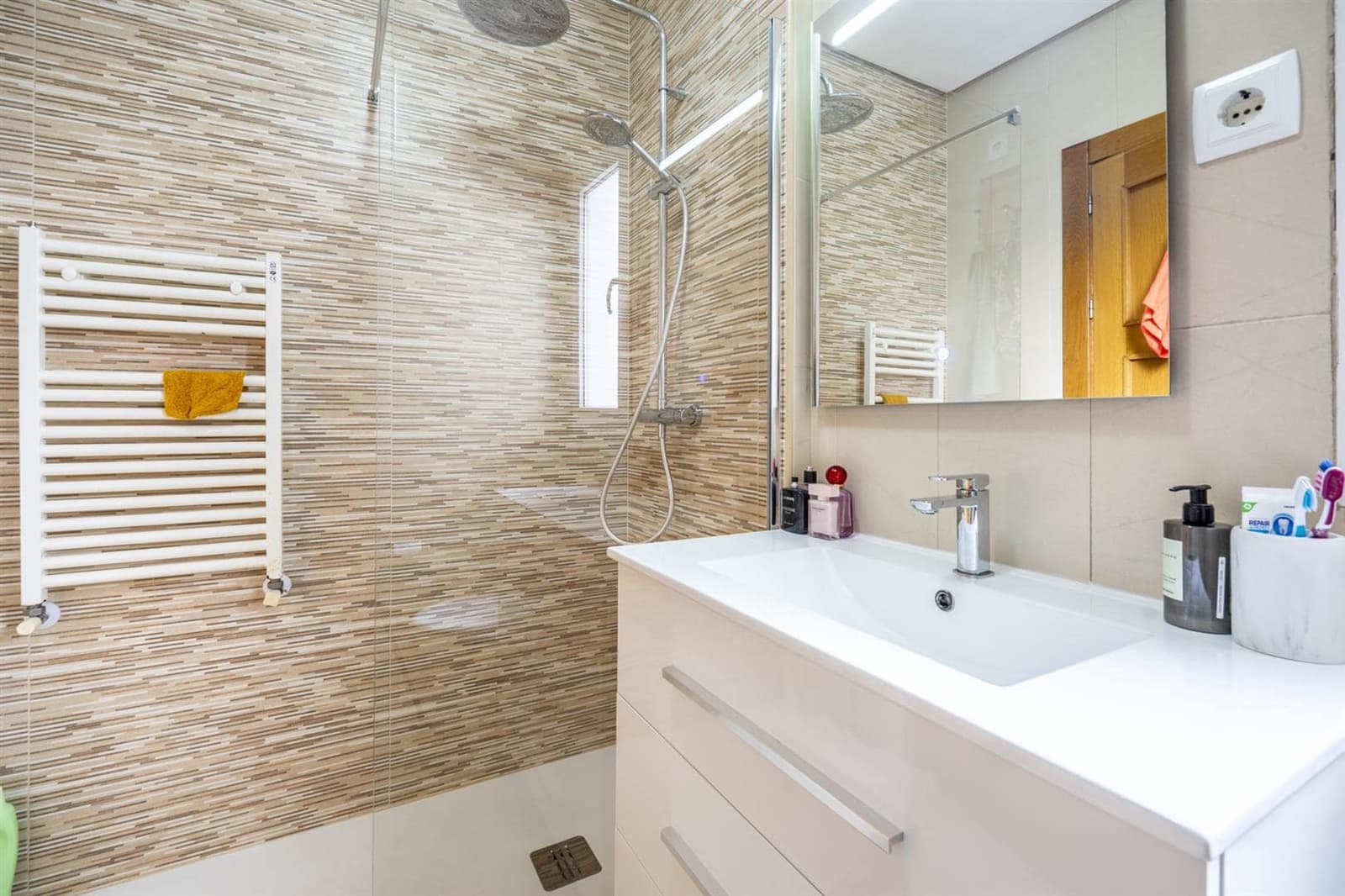 Chalet de 2 habitaciones en La Torre Golf Resort en venta - 250.000 € (Ref: 9568034)