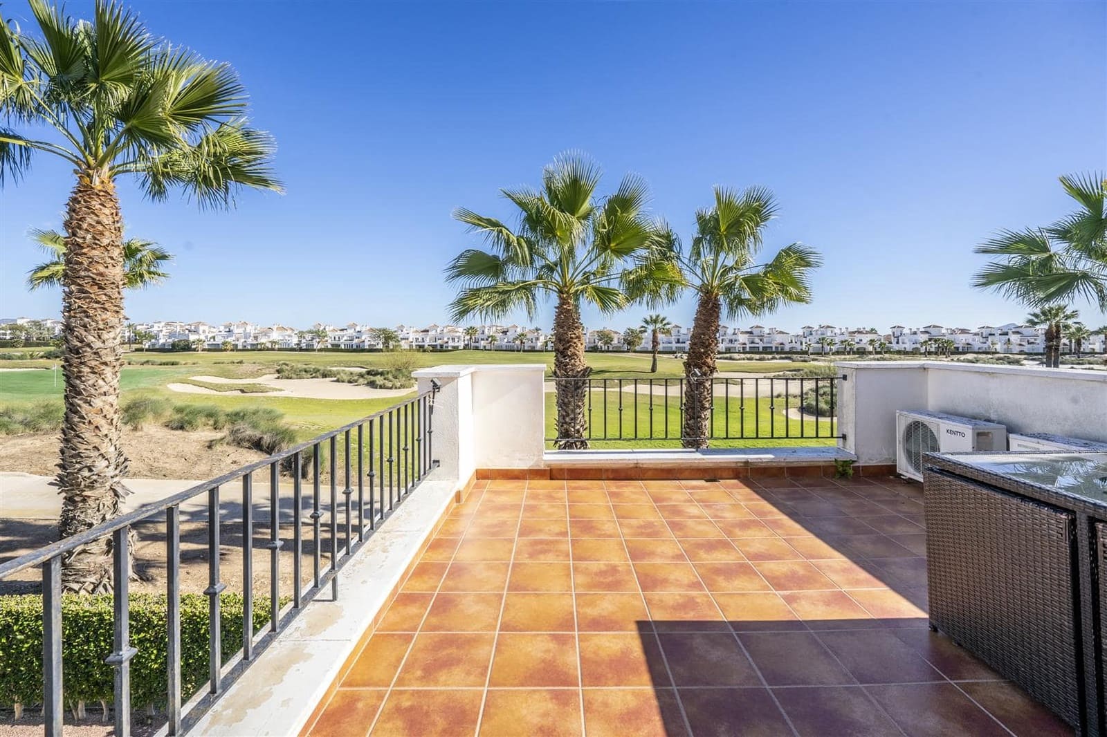 2 bedroom Townhouse for sale in Torre-Pacheco - € 185,000 (Ref: 9585397)