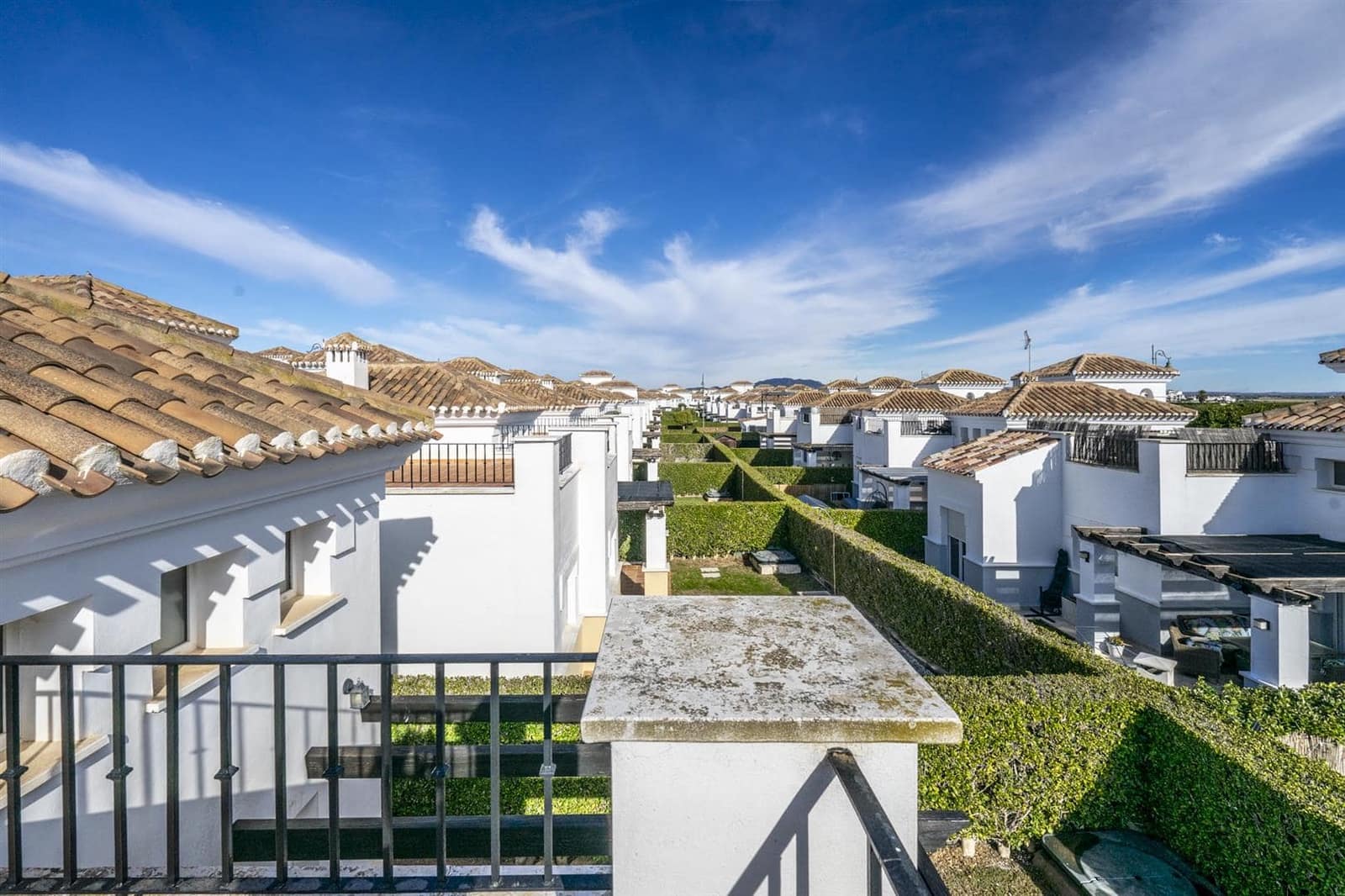 2 bedroom Villa for sale in Roldan - € 235,000 (Ref: 9590720)