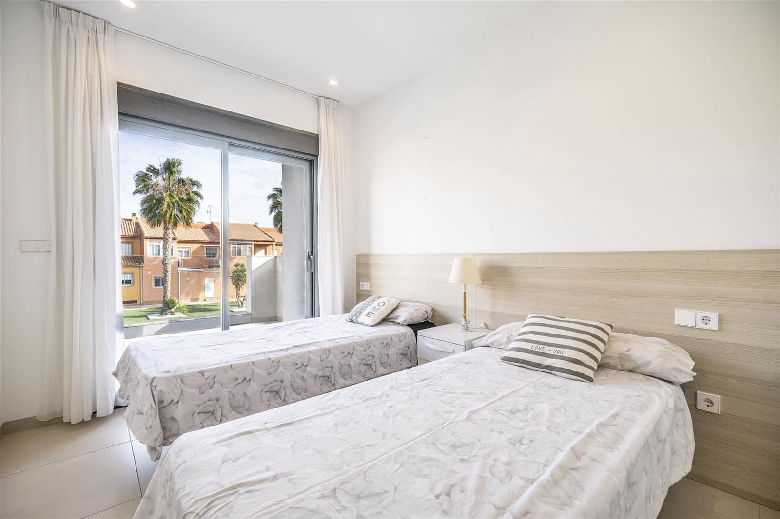 3 bedroom Villa for sale in San Pedro del Pinatar - € 345,000 (Ref: 9590721)