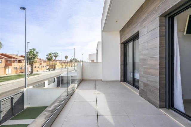3 soverom Villa til salgs i San Pedro del Pinatar - € 345 000 (Ref: 9590721)