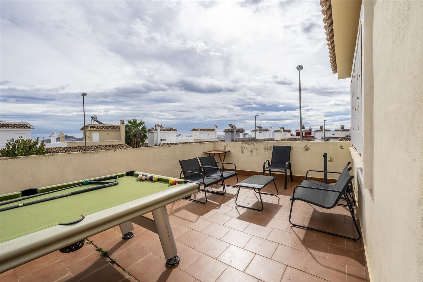 6 slaapkamer Villa te koop in Avileses - € 225.000 (Ref: 9598685)